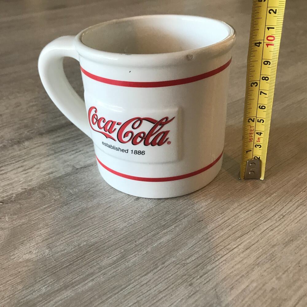 Coca Cola Mug Red and White Nostalgic Americana Oversize 20 oz. Soda Pop - Picture 12 of 12
